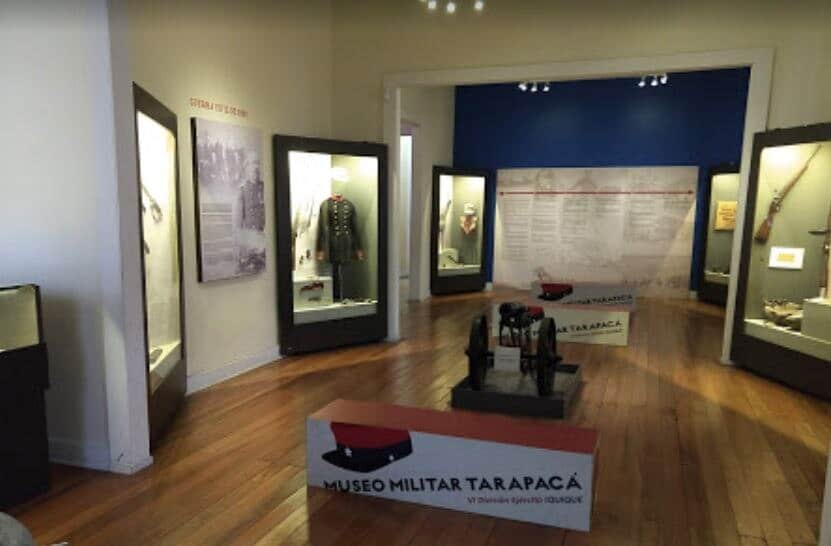 interior de museo militar tarapaca ciudad de iquique chile