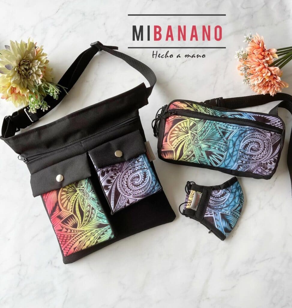 MiBanano-Cl-la-imagen-puede-contener-bolsos-y-bananos